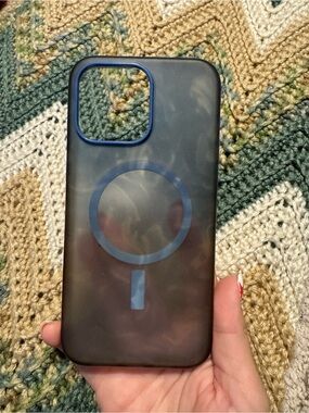 MagSafe-Compatible Otterbox Blue iPhone Case - Wireless Charge Ready